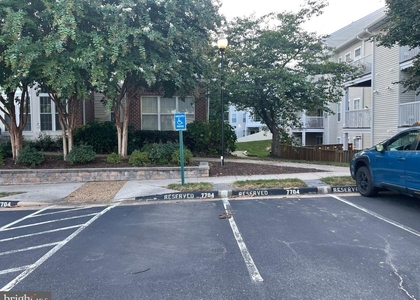 7704 Haynes Point Way - Photo 1