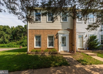 9414 Packard Way - Photo 1