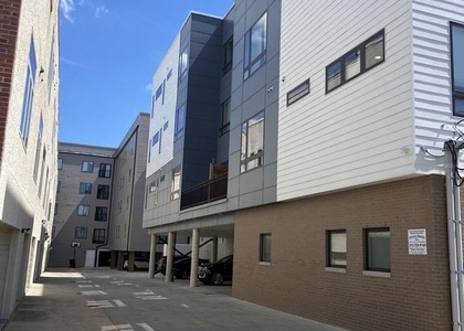 907 Leland Street - Photo 1