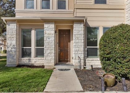 13800 Lyndhurst St - Photo 1