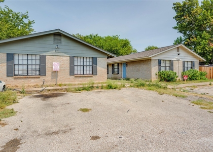 838 N Meadows Dr - Photo 1