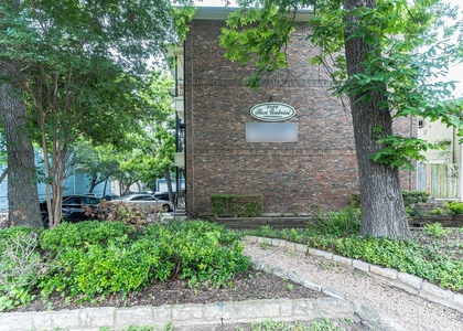 2100 San Gabriel St St - Photo 1