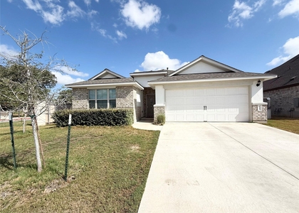 142 Periwinkle Ln - Photo 1