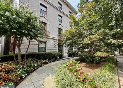2310 Ashmead Place Nw - Photo 1