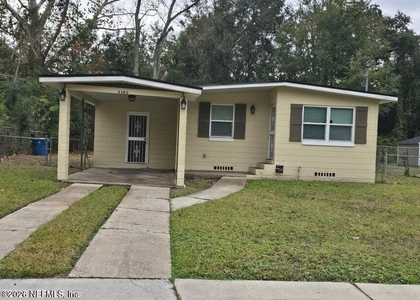 4106 Lockhart Drive N - Photo 1