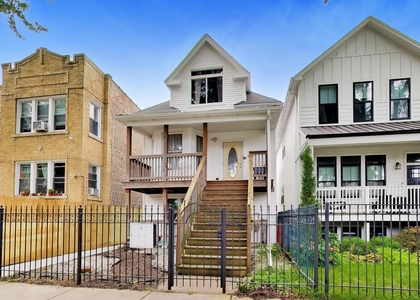 4614 N Springfield Avenue - Photo 1