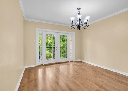 1800 Stoney Brook Drive - Photo 1