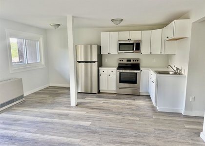 473 Maple - Photo 1