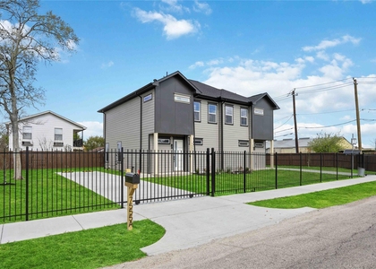 7555 Calhoun Street - Photo 1