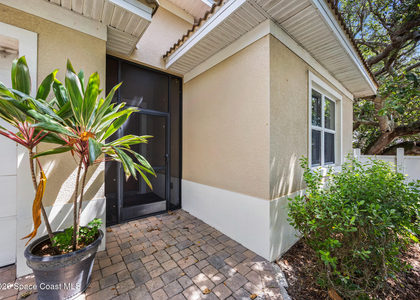 121 Seminole Lane - Photo 1