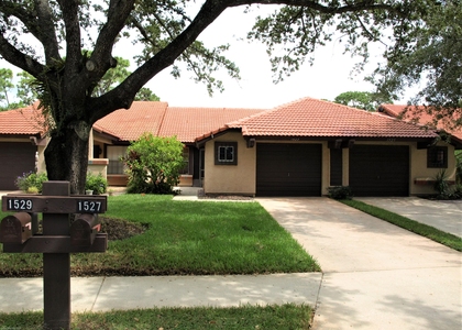 1527 Waldorf Circle Ne - Photo 1