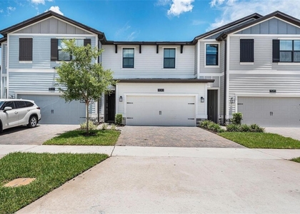 11043 Whistling Pine Way - Photo 1
