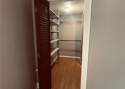 60 E North Street - Photo 1