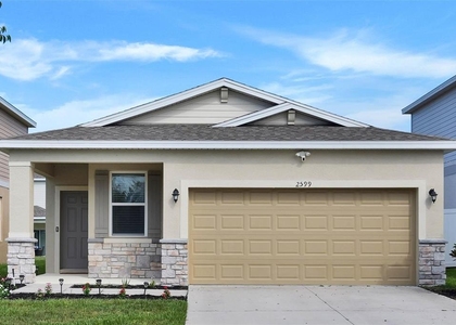 2599 Avalon Park Boulevard - Photo 1