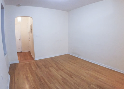  East 82nd Street - Photo 1