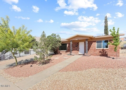 304 Carnival Drive - Photo 1