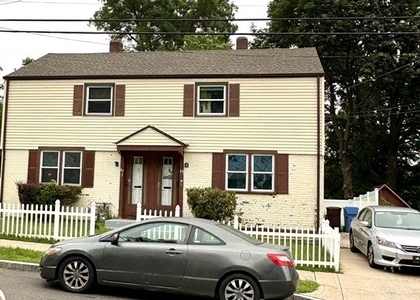 63 Pennsylvania Avenue - Photo 1