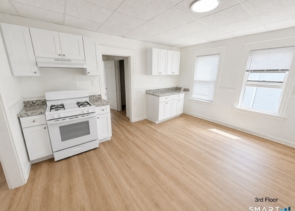 18 Buell Street - Photo 1