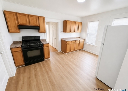 18 Buell Street - Photo 1
