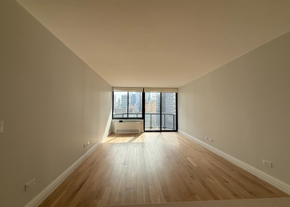 Copy of West 48th Street (8th  - Photo 1