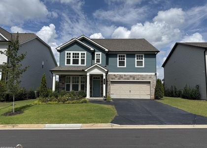 207 Foxhill Drive - Photo 1