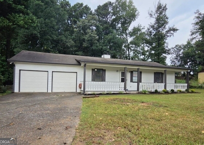 1479 Scenic Highway N - Photo 1