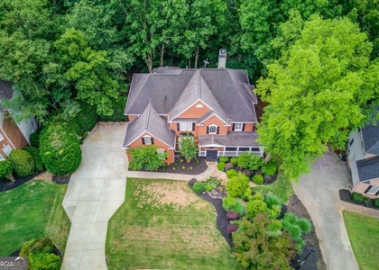 1920 Woods River Lane - Photo 1