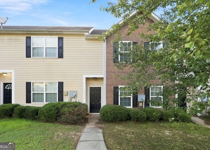 8648 Thomas Lane - Photo 1