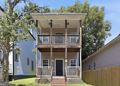 449 Mary Street Sw - Photo 1