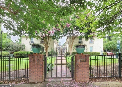 48 Peachtree Avenue - Photo 1