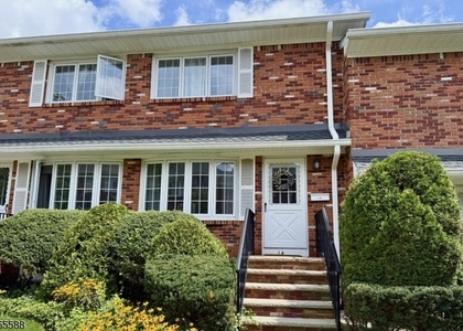 777 Springfield Ave - Photo 1