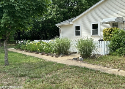 101 Waterfront Drive - Photo 1