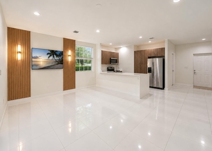 1030 Crystal Way - Photo 1