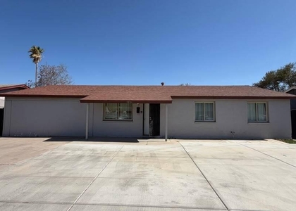 7231 W Turney Avenue - Photo 1