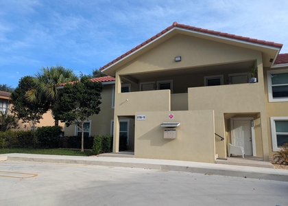 8710 Nw 35th Street - Photo 1