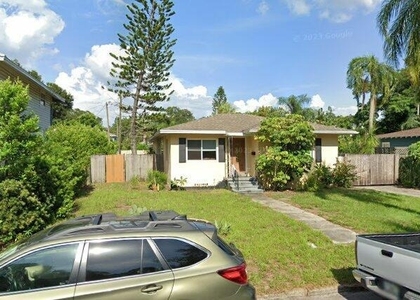 2025 11th Street N - Photo 1