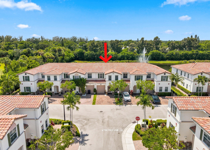 4585 Tara Cove Way - Photo 1