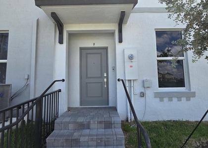 15671 Sw 280th Street - Photo 1