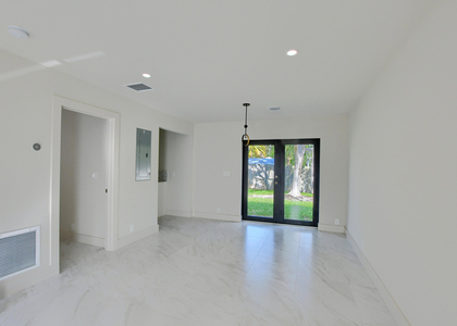 2503 Oceanview Avenue - Photo 1