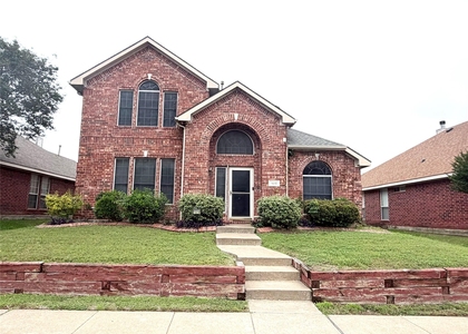 1618 Arbor Creek Drive - Photo 1