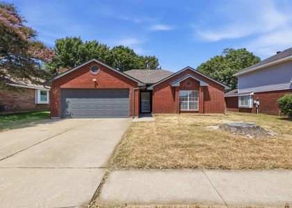 2866 White Oak Drive - Photo 1