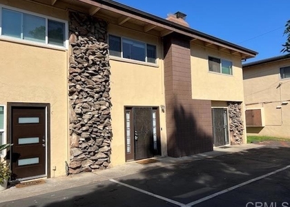 464 Woodland Avenue - Photo 1