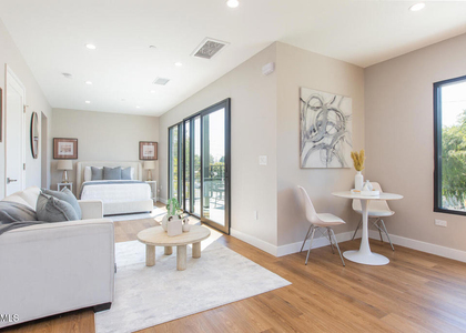 3682 Harriman Avenue - Photo 1