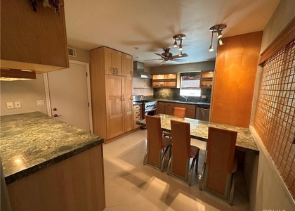 3250 Avenida Del Presidente - Photo 1