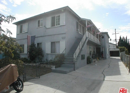 833 N Kingsley Drive - Photo 1