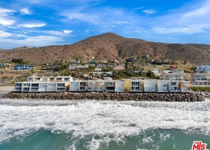 11770 Pacific Coast Highway - Photo 1