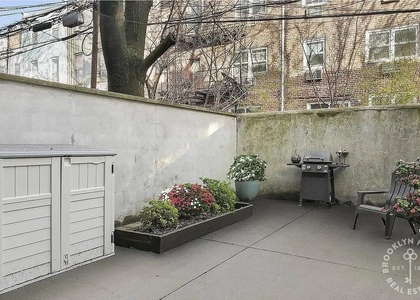 Hicks Street - Photo 1