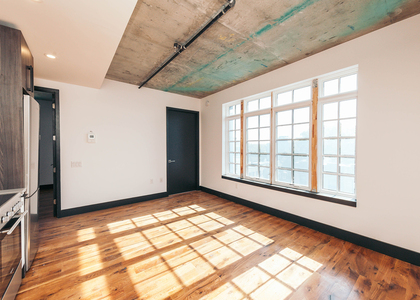 8-3 Wyckoff Ave - Photo 1