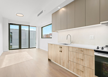 265 Lorimer St - Photo 1