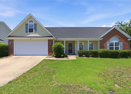 136 Bennington Drive - Photo 1